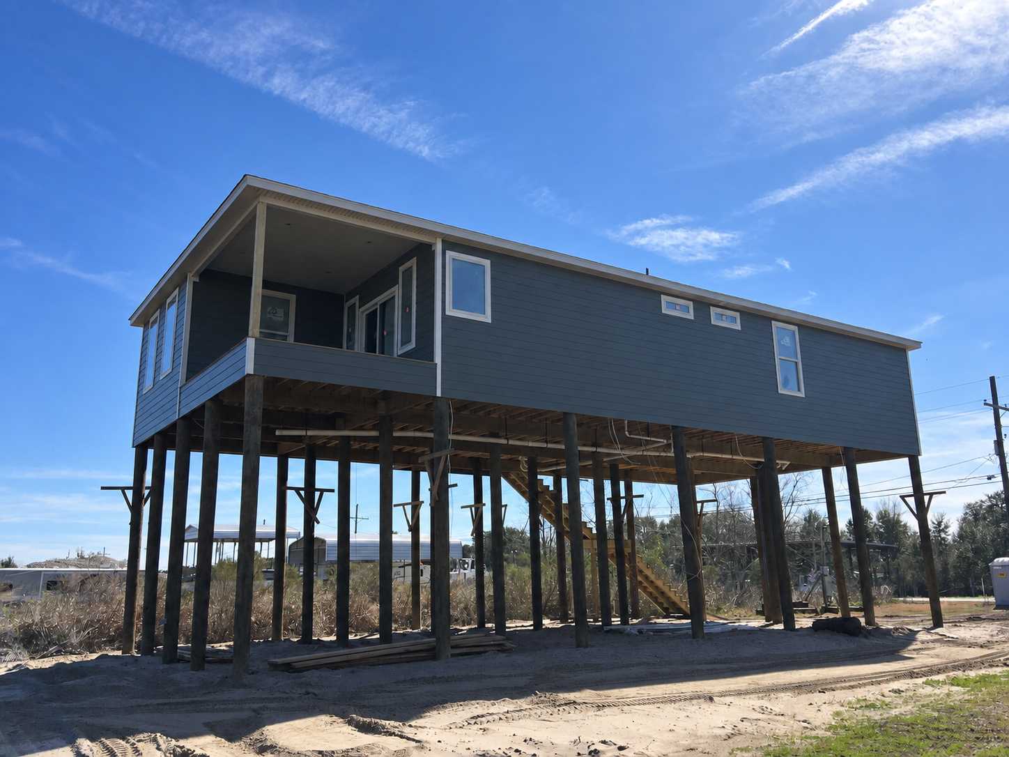 The Big O Lodge exterior above Bayou La Loutre
